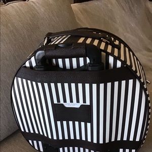 Brand new, never used Henri Bendel travel luggage